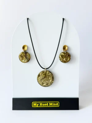 Golden Textured Resin Jewellery Set (Necklace & Earrings)
