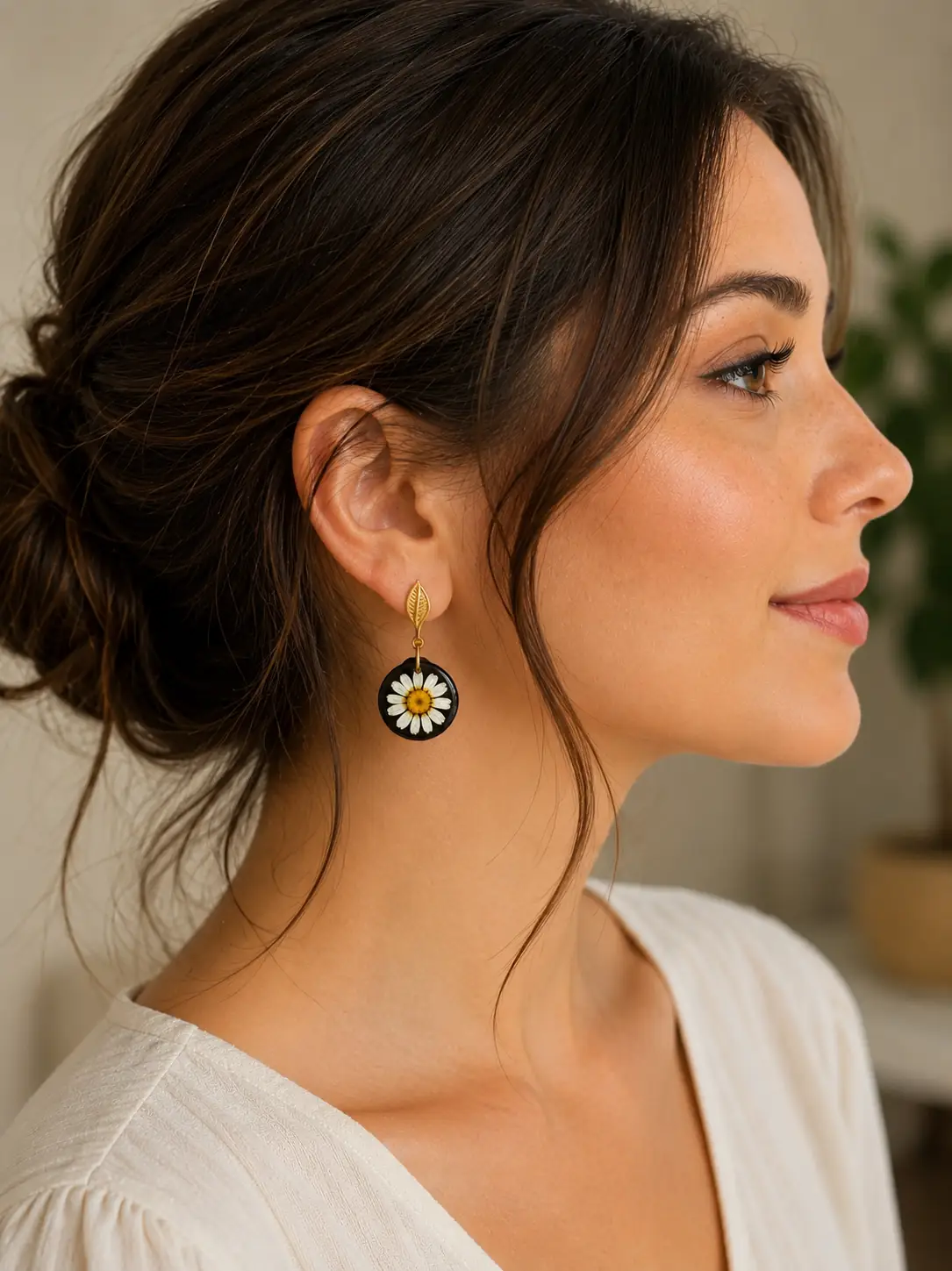 Resin Dangle Earrings with Real Dried White Daisy Wildflower52